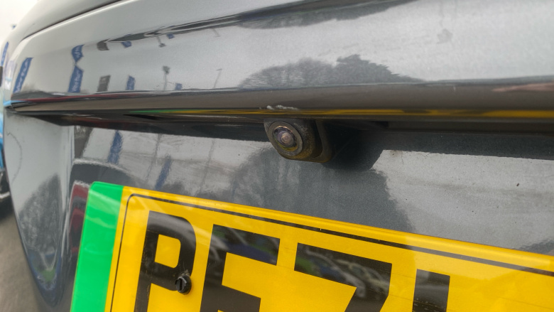 Hyundai KONA 100kW Premium 39kWh 5dr Auto Electric Hatchback